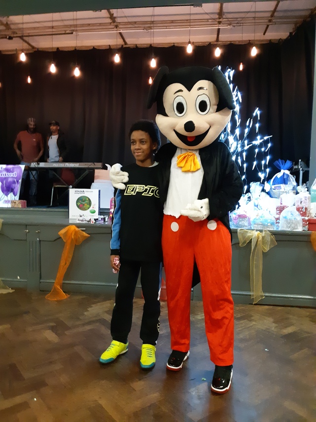 Mickey Mouse and Child BDM 2019